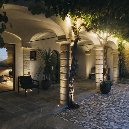 Locanda San Silvestro - Meride メンドリシオ エクステリア 写真